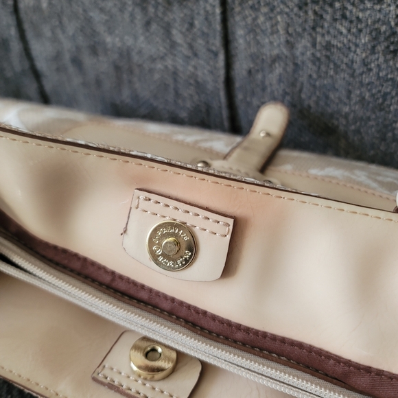 Liz Claiborne Vintage Floral Cream Shoulder Bag - Picture 8 of 12